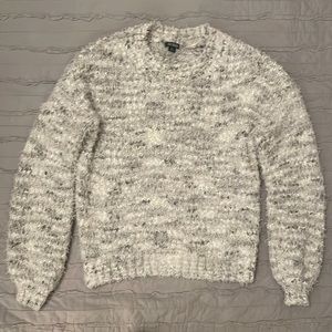 ❤️3/$18 Wild Fable Eyelash Knit Sweater